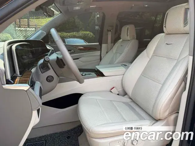 Cadillac Escalade 2024 — Photo 12/20