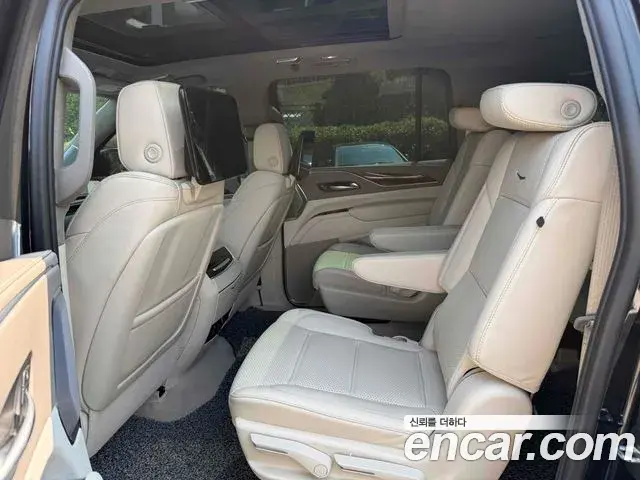 Cadillac Escalade 2024 — Photo 14/20