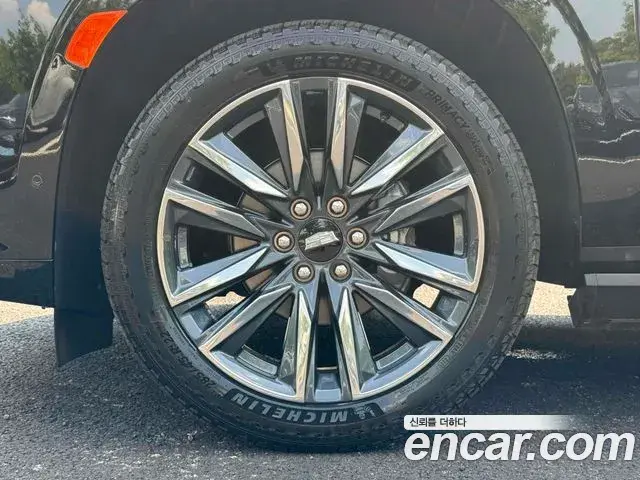 Cadillac Escalade 2024 — Photo 10/20