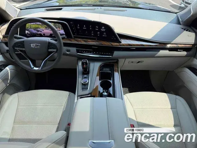 Cadillac Escalade 2024 — Photo 19/20
