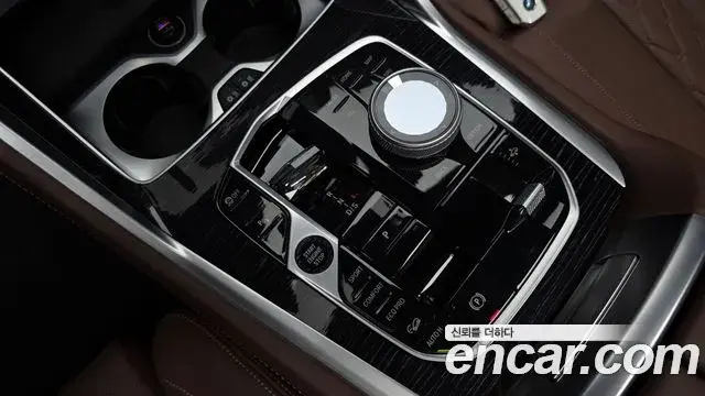 BMW X6 2025 — ფოტო 34/36