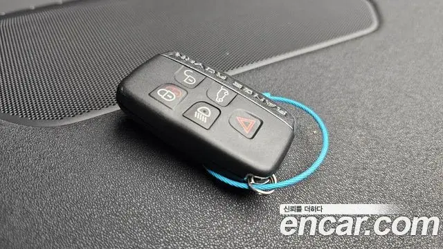 Land Rover Range Rover Evoque 2018 — Şəkil 10/38