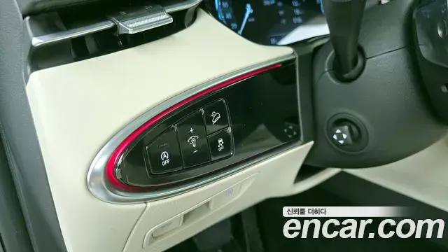 Genesis GV70 2024 — Photo 6/35