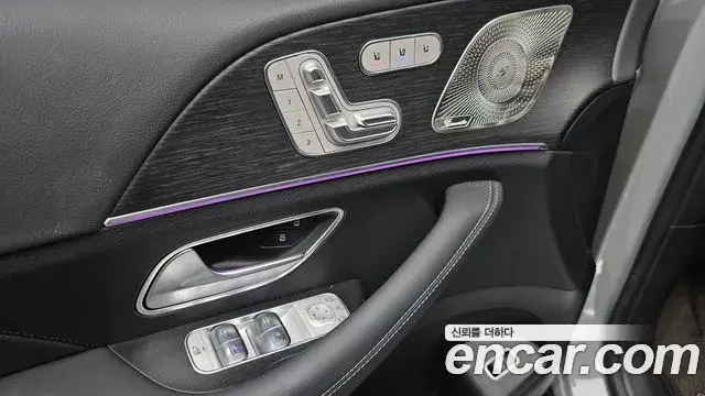 Mercedes-Benz GLE-Class 2025 — Şəkil 16/33
