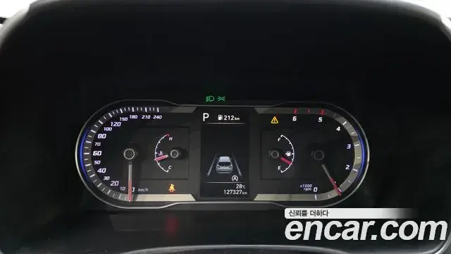 Hyundai The New Tucson 2021 — Фото 8/20