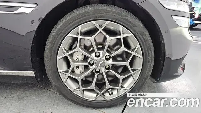 Genesis G80 2021 — ფოტო 11/30