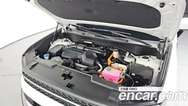 Hyundai Santa Fe 2024 — ფოტო 7/35