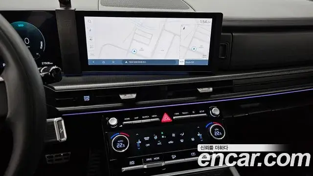 Hyundai Santa Fe 2024 — ფოტო 29/35