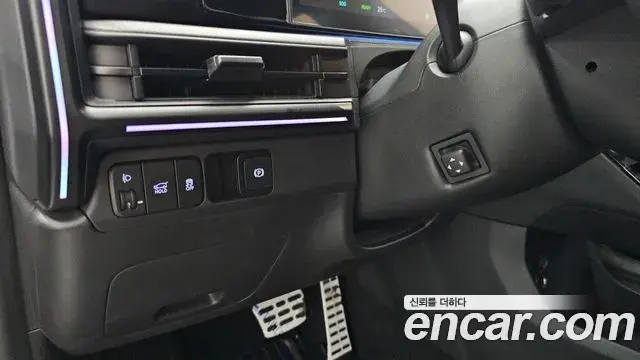 Hyundai Santa Fe 2024 — ფოტო 9/35