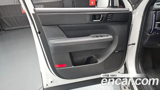 Hyundai Santa Fe 2024 — ფოტო 6/35