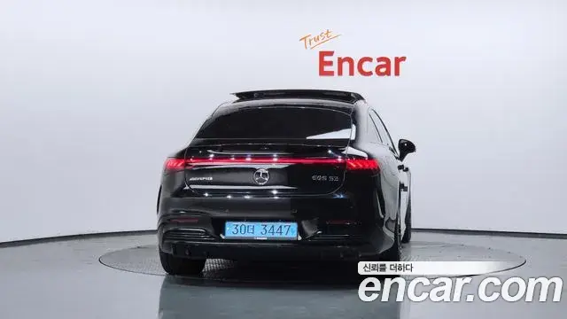 Mercedes-Benz EQS 2022 — Photo 9/39