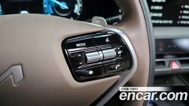 Kia K8 2024 — ფოტო 18/33