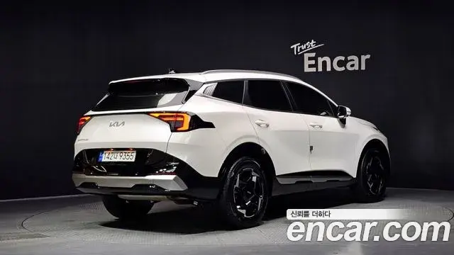 Kia Sportage 2025 — Фото 2/20