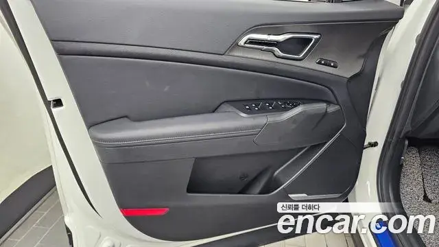 Kia Sportage 2025 — Photo 24/32