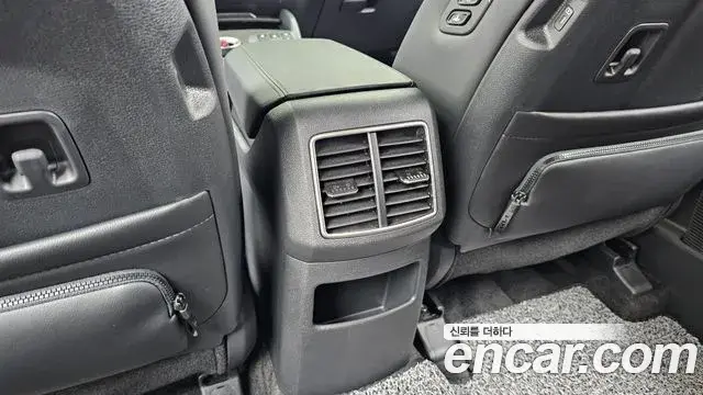 Kia Sportage 2025 — Photo 15/32