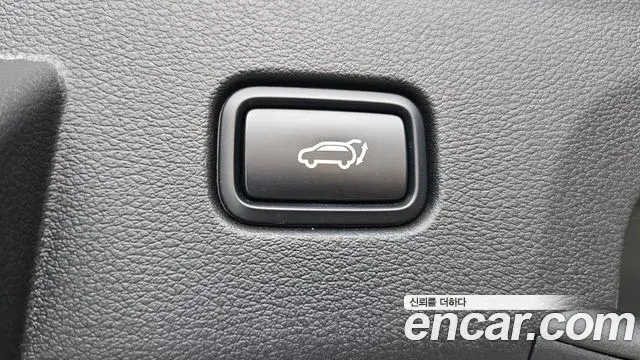 Kia Sportage 2025 — Photo 17/32