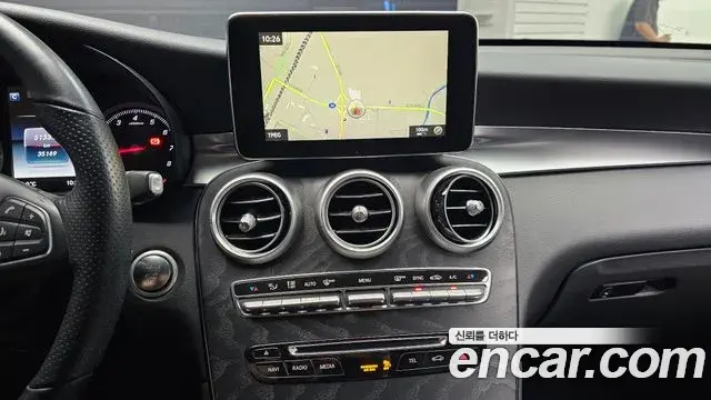 Mercedes-Benz GLC-Class 2019 — Şəkil 5/30