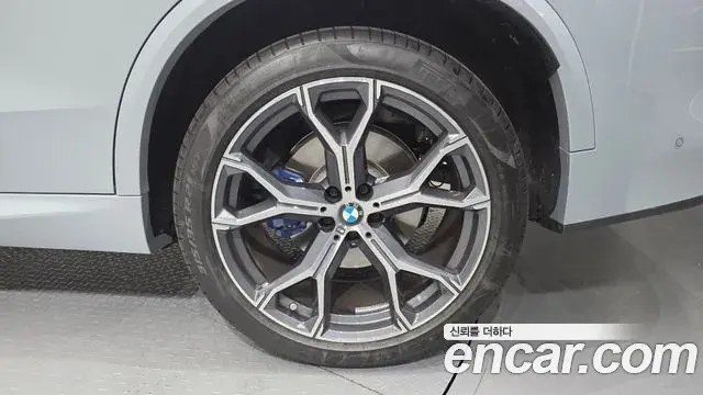 BMW X5 2026 — ფოტო 12/30