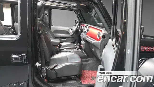 Jeep Wrangler 2020 — ფოტო 6/20