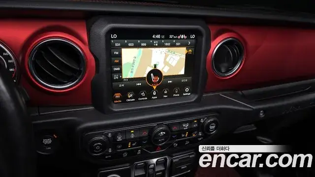 Jeep Wrangler 2020 — ფოტო 5/20