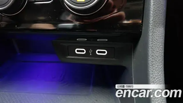 Volkswagen Jetta 2023 — Photo 3/34