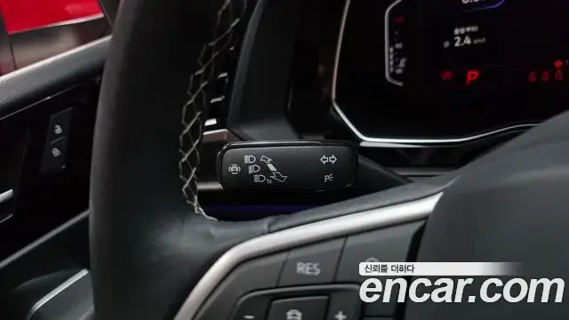 Volkswagen Jetta 2023 — Photo 31/34