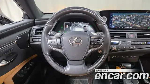 Lexus ES300h 2024 — Şəkil 4/32