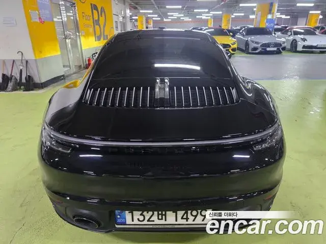 Porsche 911 2022 — Photo 12/16