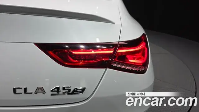 Mercedes-Benz CLA-Class 2023 — ფოტო 1/32