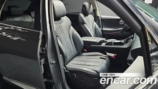 Genesis GV80 2020 — Photo 12/20