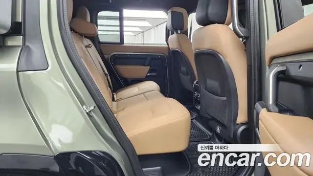 Land Rover Defender 2025 — Şəkil 7/20