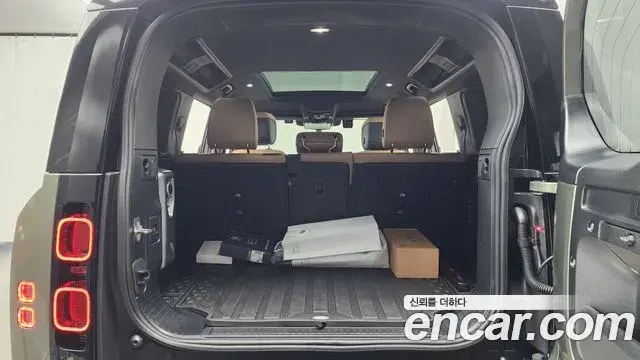 Land Rover Defender 2025 — Şəkil 10/20
