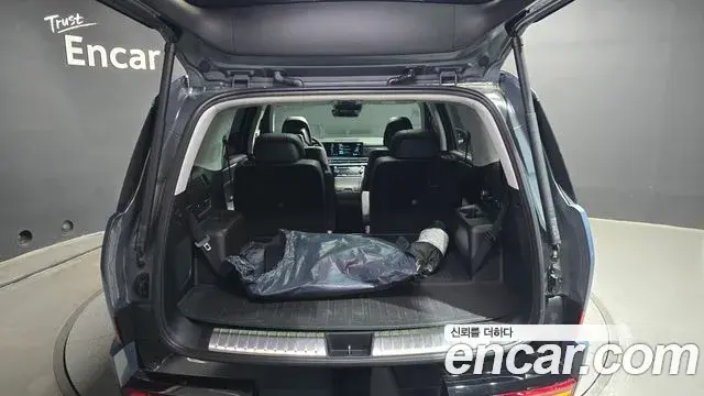 Hyundai Santa Fe 2024 — ფოტო 25/30