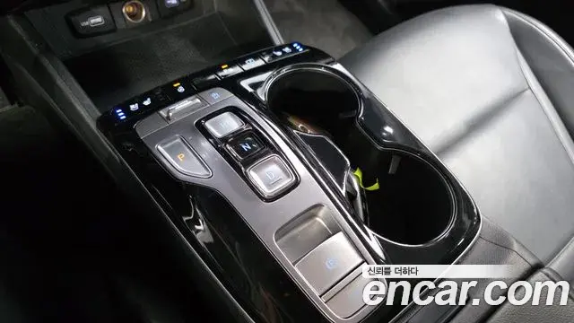Hyundai Tucson Hybrid 2020 — ფოტო 6/31