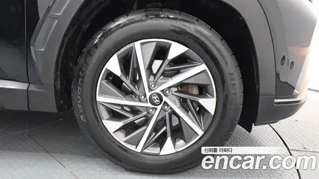 Hyundai Tucson Hybrid 2020 — ფოტო 8/31