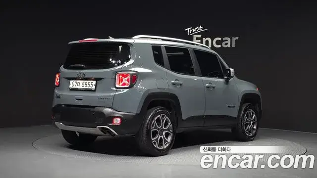 Jeep Renegade 2018 — Şəkil 5/34