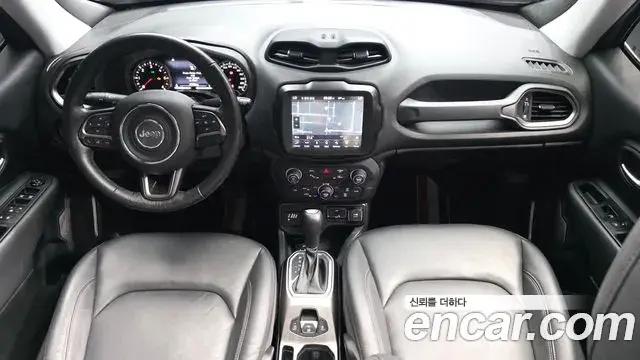 Jeep Renegade 2018 — Şəkil 7/34