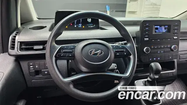Hyundai Staria 2022 — Фото 13/20