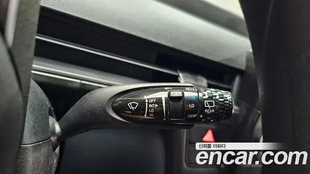 Hyundai Staria 2022 — Şəkil 13/31