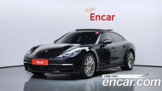 Porsche Panamera 2020 — Şəkil 11/39