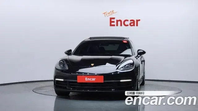 Porsche Panamera 2020 — Şəkil 16/39