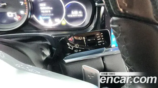 Porsche Panamera 2020 — Şəkil 34/39