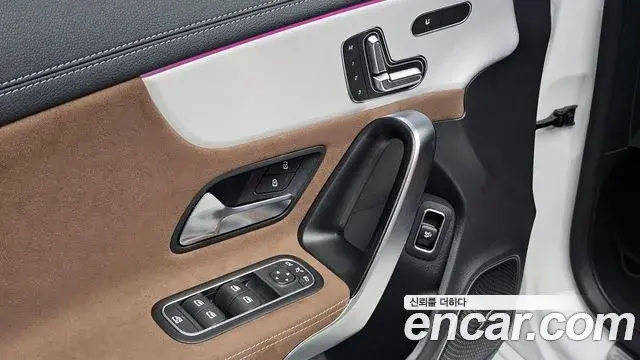 Mercedes-Benz CLA-Class 2025 — ფოტო 20/33