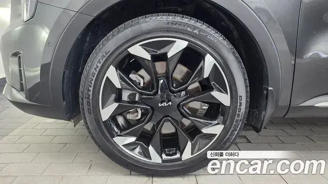 Kia Sorento 2025 — Фото 5/20