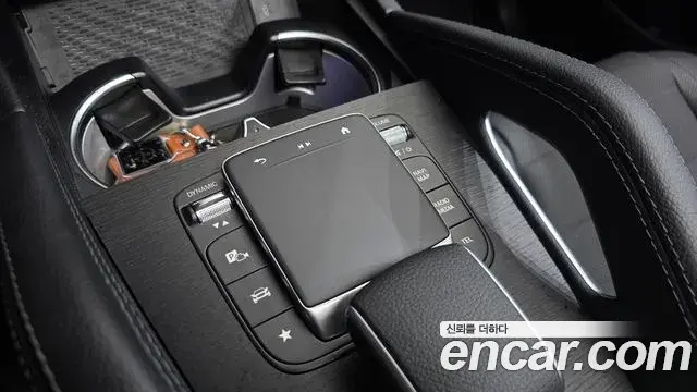 Mercedes-Benz GLS-Class 2024 — Photo 45/45