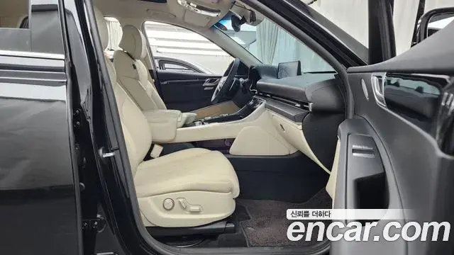 Genesis GV80 2023 — Şəkil 23/37