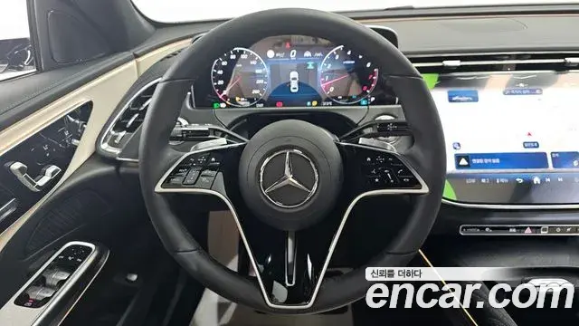 Mercedes-Benz E-Class 2026 — Фото 13/20