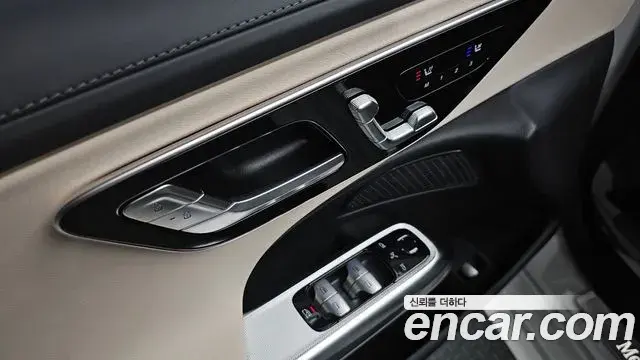 Mercedes-Benz E-Class 2026 — Фото 20/20