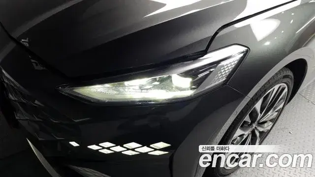 Kia K8 2023 — ფოტო 13/30
