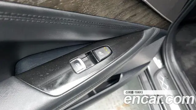 Kia K8 2023 — ფოტო 5/30